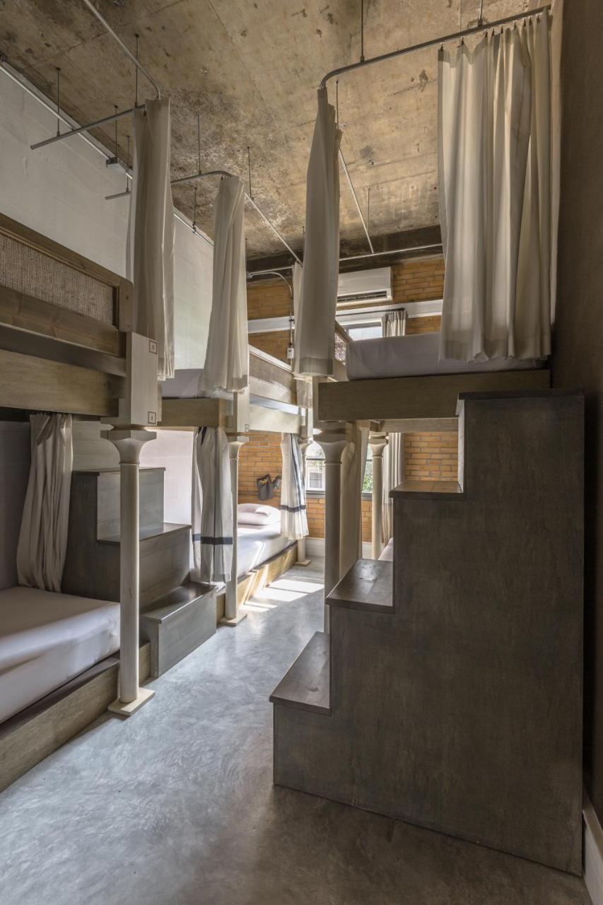 Oneday Hostel Sukhumvit 26 Bangkok Esterno foto